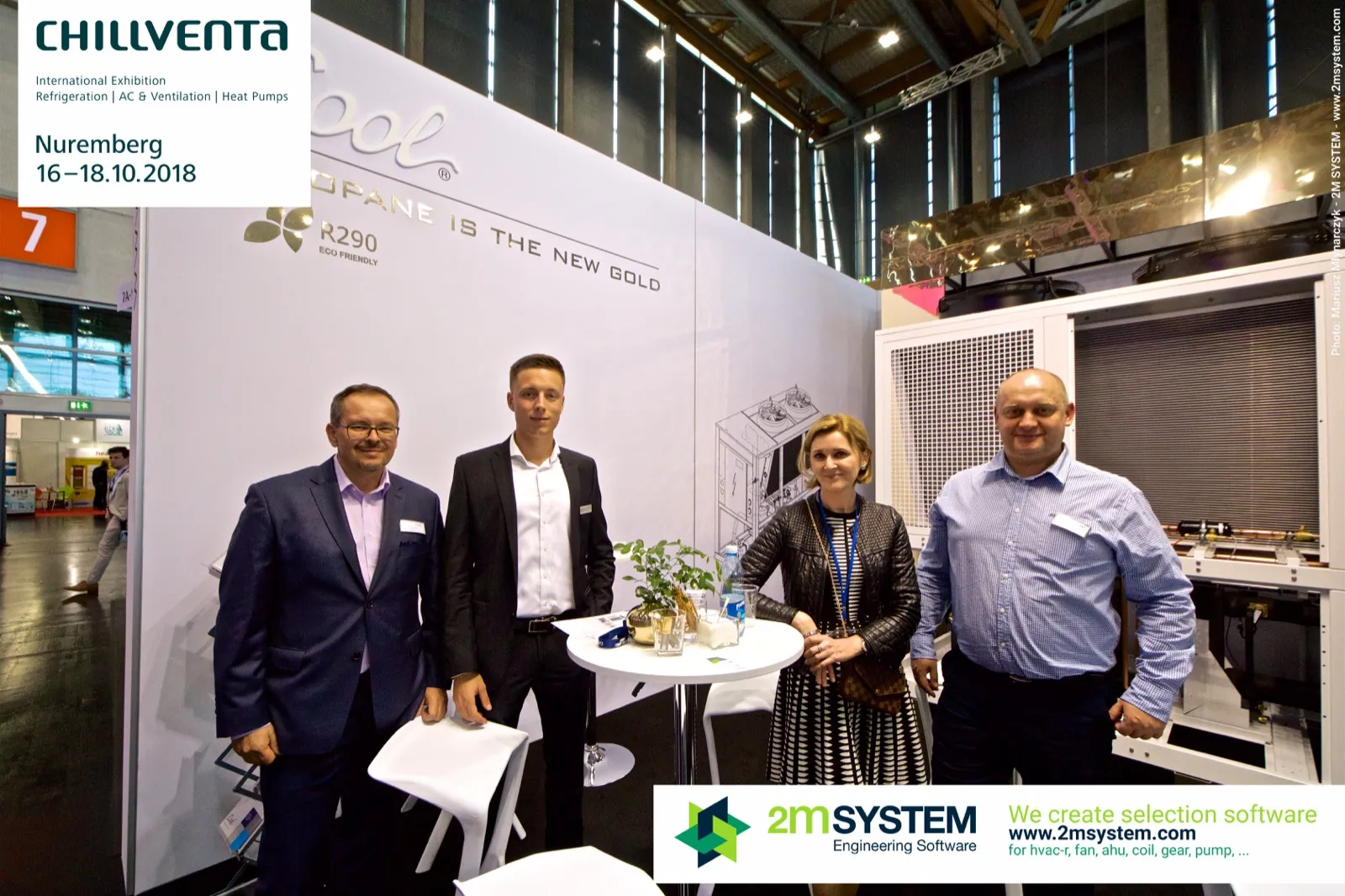 Closer group portrait on the Cool R290 chiller stand at Chillventa 2018