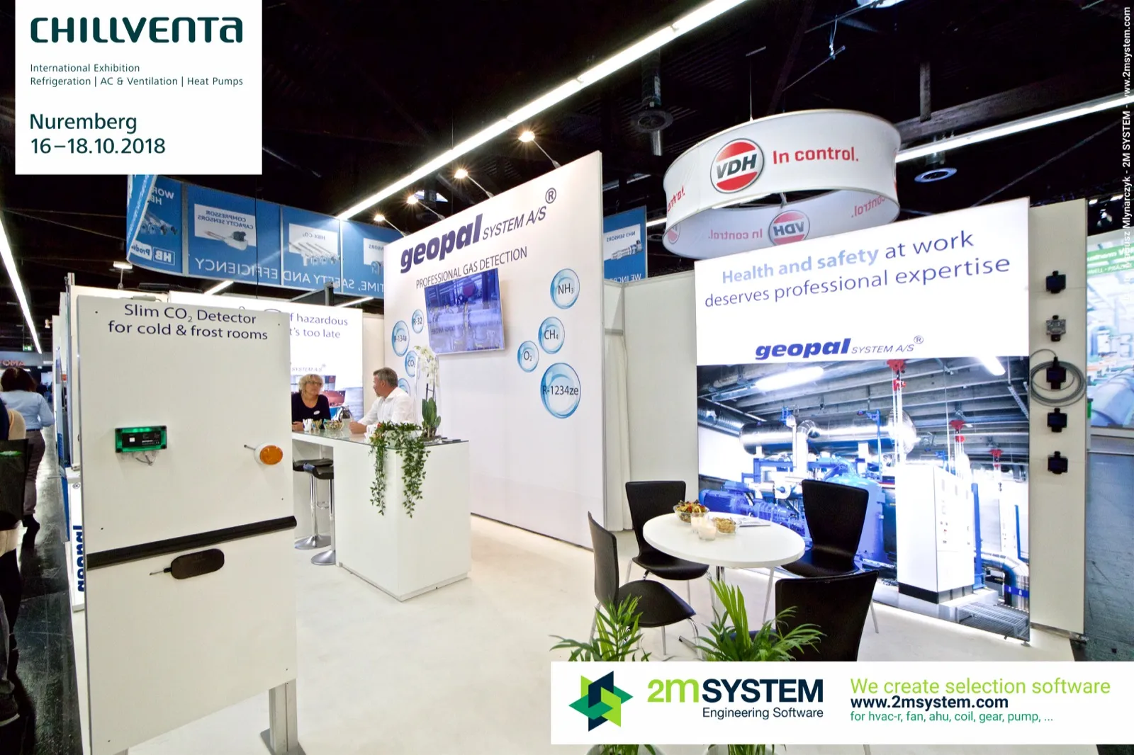 Geopal System gas detection stand with Slim CO2 Detector door demo at Chillventa 2018