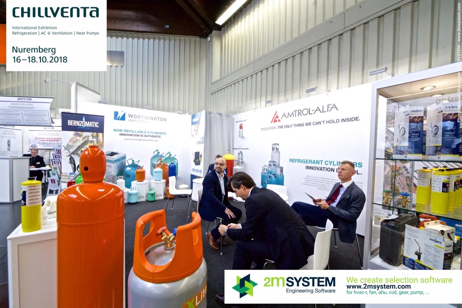 Orange XLite refrigerant cylinder in front of the Amtrol-Alfa and Worthington walls at Chillventa 2018