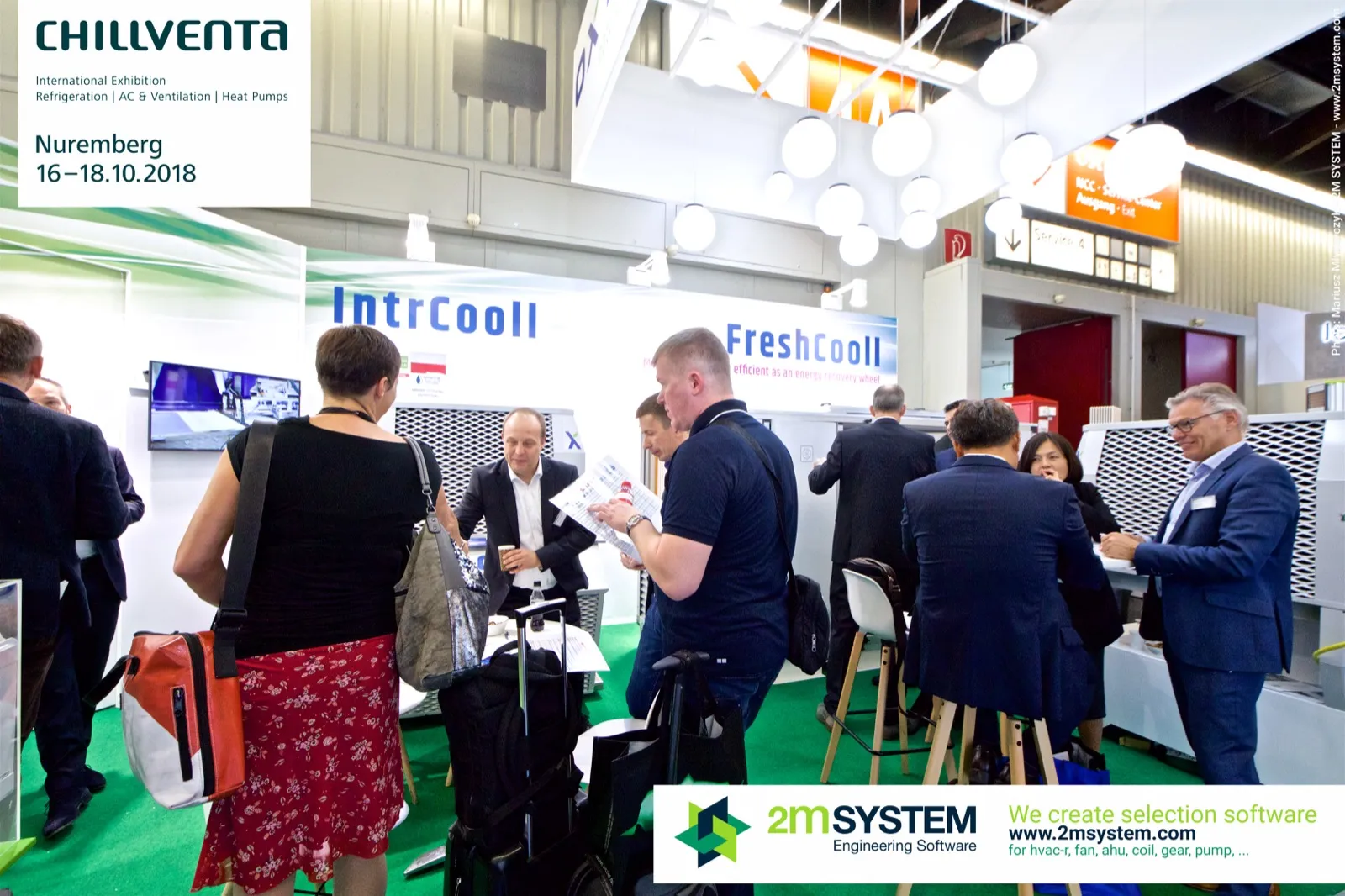 Visitors crowd the IntrCooll and FreshCooll stand on green carpet at Chillventa 2018