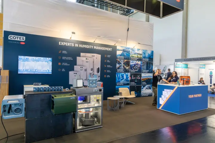 Cotes "Experts in Humidity Management" stand with open dehumidifiers at Chillventa 2026