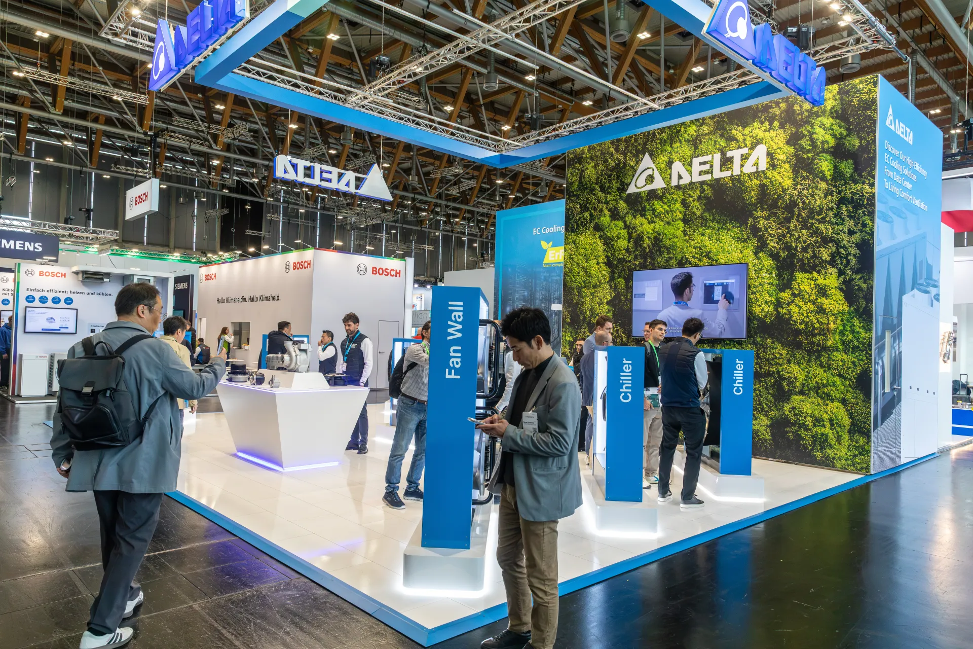 Delta stand with "Fan Wall" and "Chiller" application pillars at Chillventa 2026