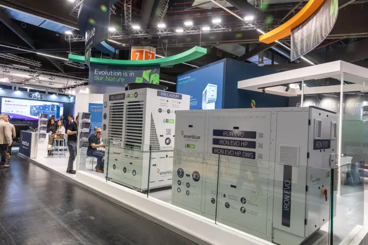 Enerblue PALLADIUM and IRON EVO R290 units under curved hanging banners at Chillventa 2026