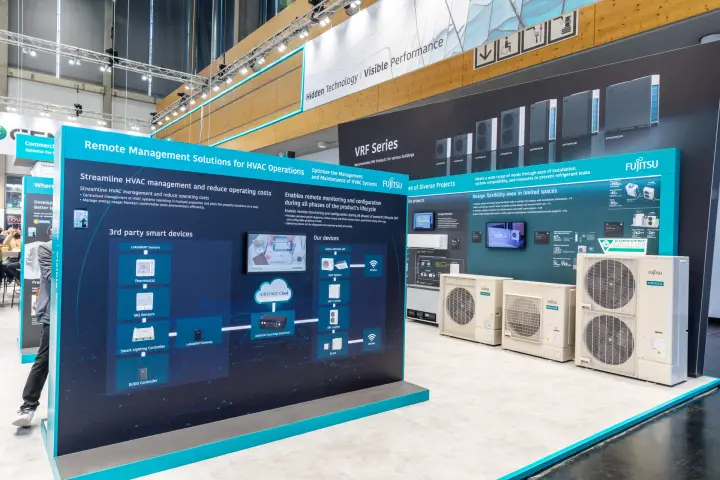 Fujitsu Airstage outdoor units and remote management display