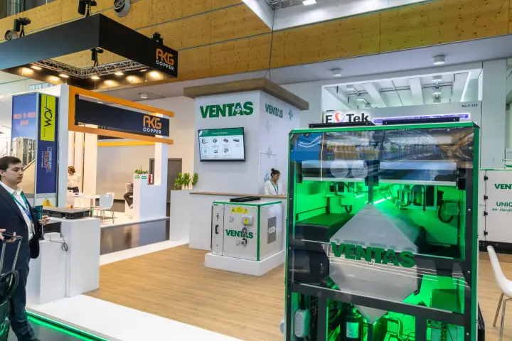 Green-lit Ventas heat recovery unit with transparent casing at Chillventa 2026