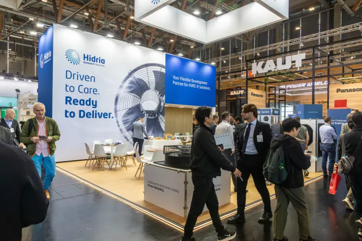 Hidria stand with a data centre fan module and a wood-floored lounge at Chillventa 2026