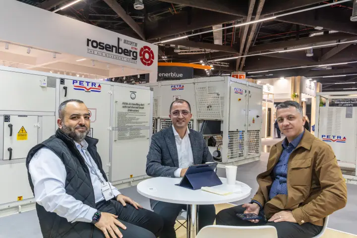 Meeting at the Petra stand in front of a PAH-series air handling unit at Chillventa 2026
