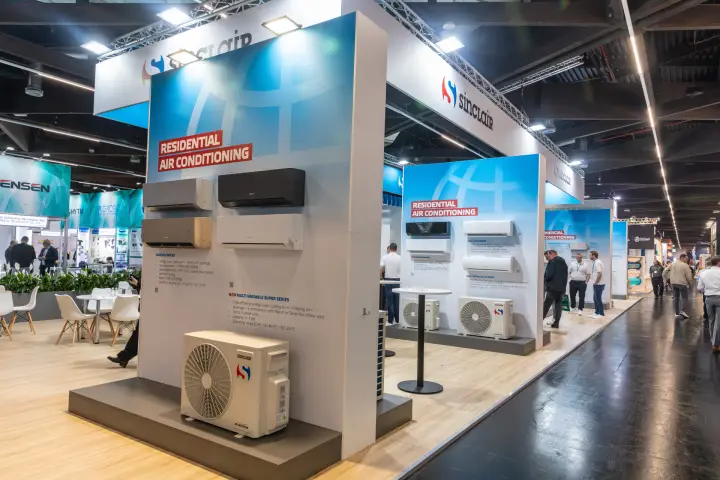 Sinclair residential air conditioning displays along the aisle at Chillventa 2026