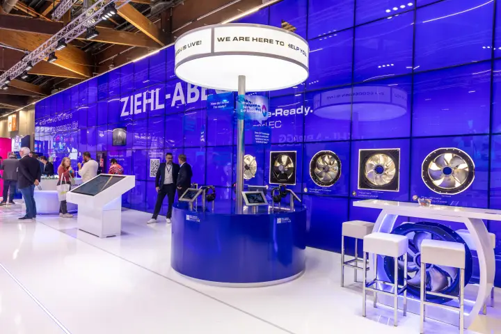 Ziehl-Abegg axial fan line-up and "We are here to help you" audio counter