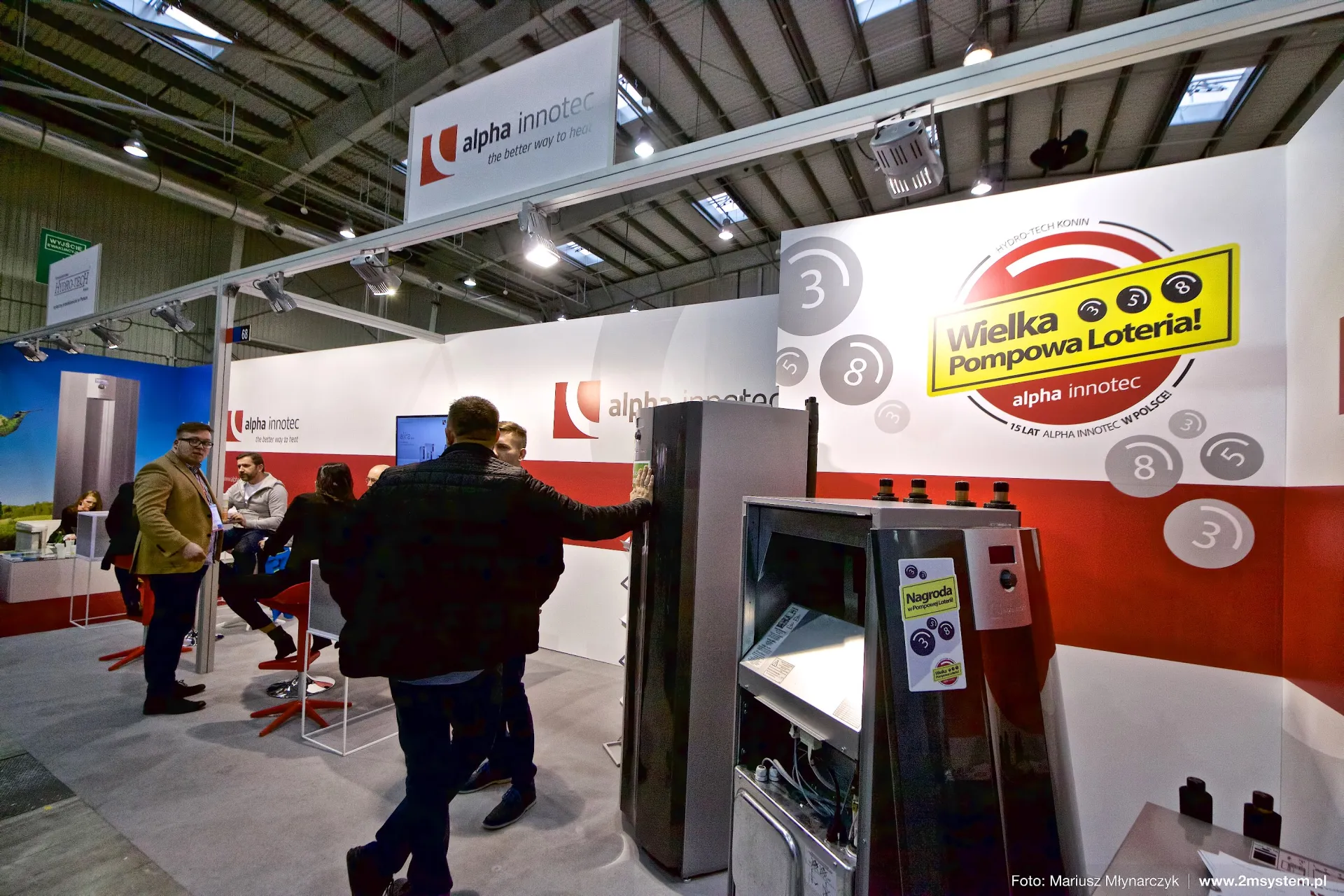 Alpha Innotec heat pumps and Wielka Pompowa Loteria lottery graphic at Forum Wentylacja 2016