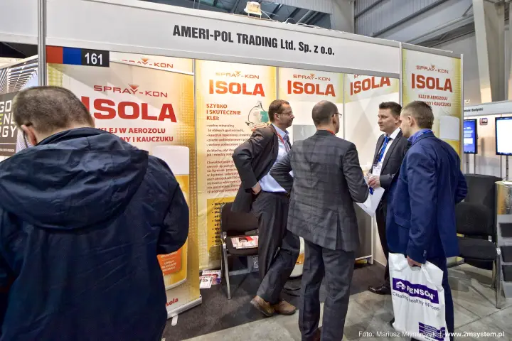 Ameri-Pol Trading stand with Spray-Kon Isola insulation adhesive at Forum Wentylacja 2016