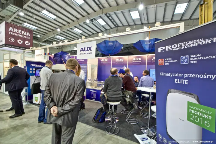 AUX stand with the ELITE portable air conditioner roll-up at Forum Wentylacja 2016