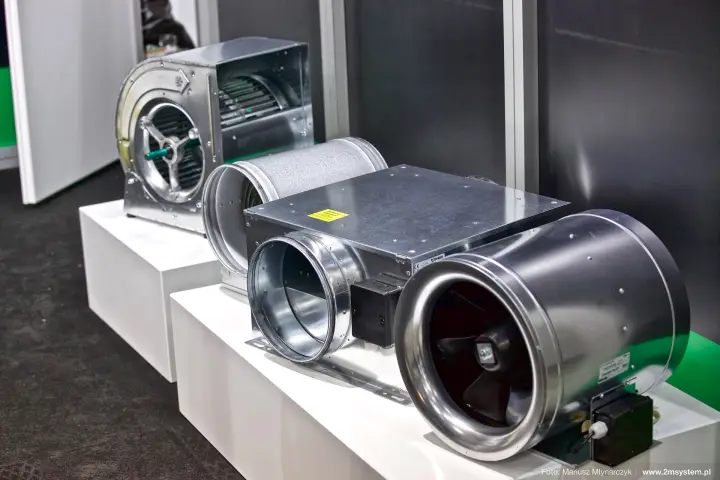 Harmann galvanised centrifugal, box and inline duct fans on plinths at Forum Wentylacja 2016