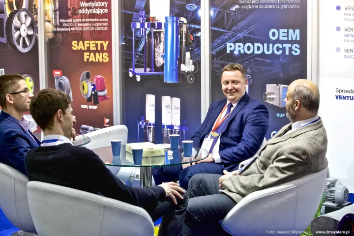 Talks at Venture Industries in front of 'Safety Fans' and OEM panels at Forum Wentylacja 2016