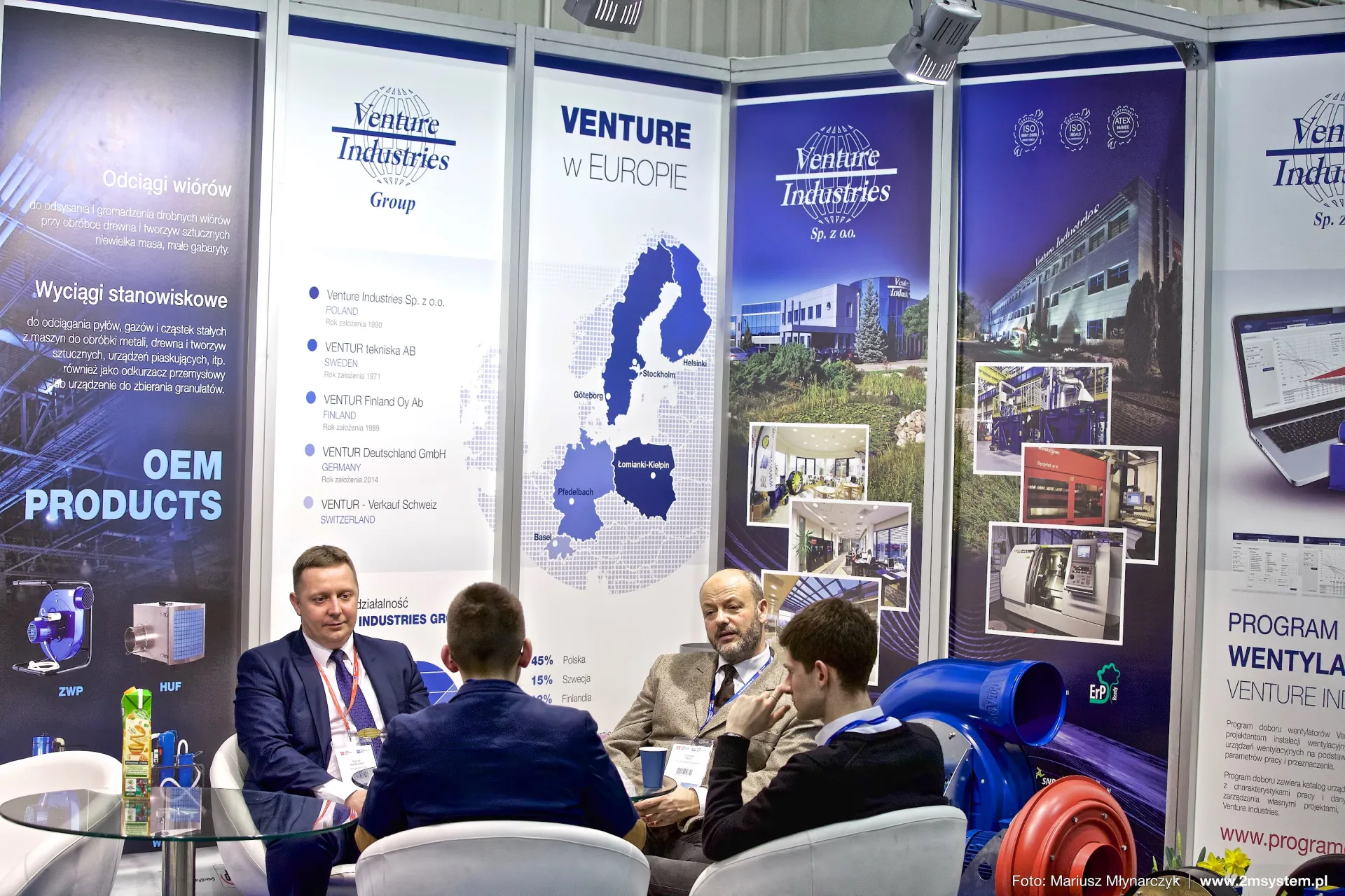 Venture Industries stand with 'Venture w Europie' map and meeting table at Forum Wentylacja 2016