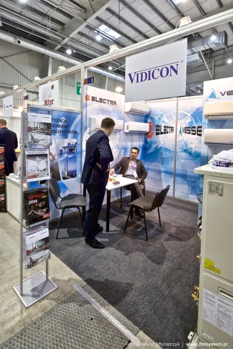 Vidicon stand with Electra and Vesser wall-mounted split units at Forum Wentylacja 2016