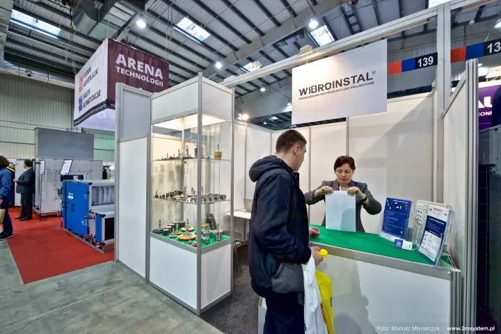 Wibroinstal vibration isolators in a glass display case on stand 139