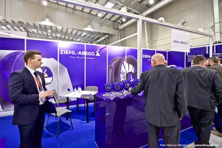 Ziehl-Abegg stand with blue impellers on a display counter at Forum Wentylacja 2016