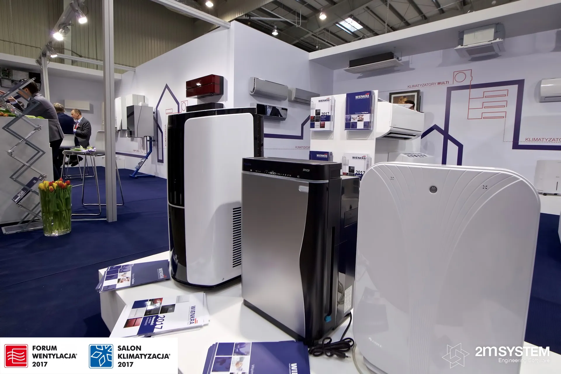 Air purifiers and portable units in front of Wienkra split AC wall at Forum Wentylacja 2017