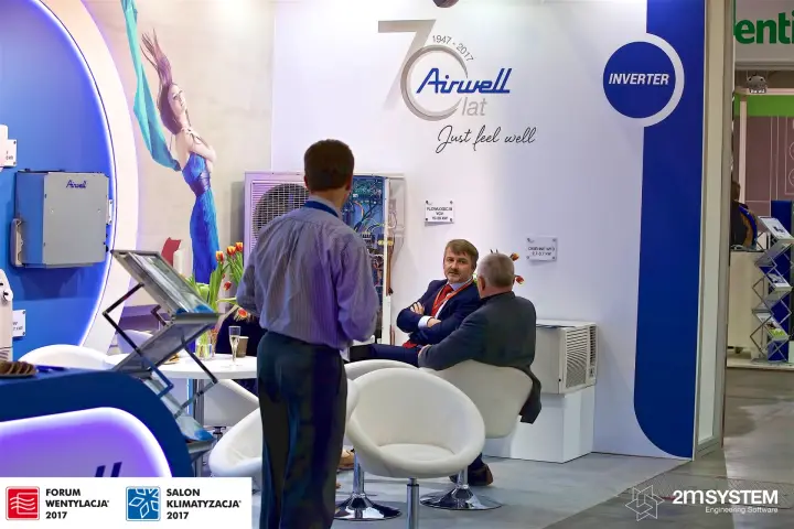 Airwell 70-year anniversary wall with opened outdoor unit at Forum Wentylacja 2017