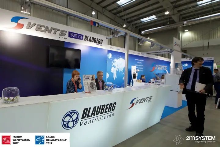 Angled view of Blauberg counter and long Vents stand wall at Forum Wentylacja 2017