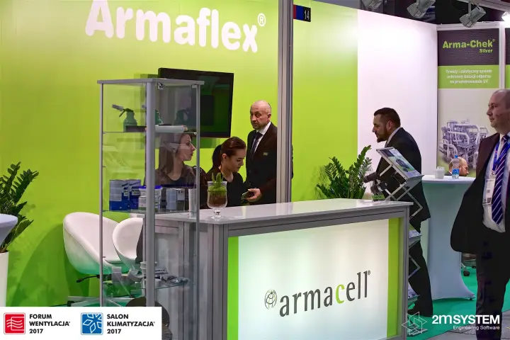 Armacell reception counter under a large Armaflex wall logo at Forum Wentylacja 2017