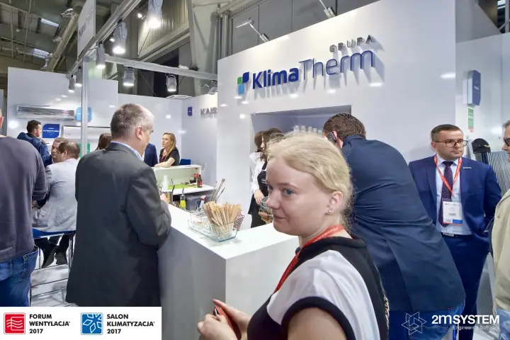 Coffee bar under the Grupa Klima-Therm lettering at Forum Wentylacja 2017