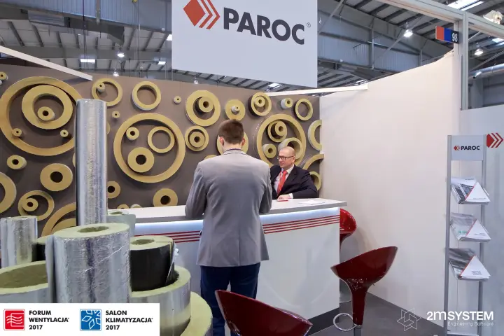 Foil-faced Paroc pipe insulation sections in front of the counter at Forum Wentylacja 2017