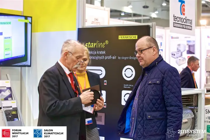 Fränkische starline decorative grilles discussed with visitors at Forum Wentylacja 2017