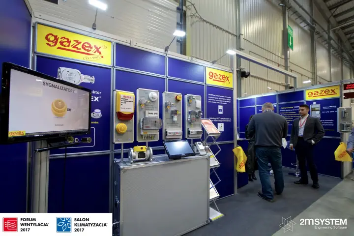Gazex stand front with "Sygnalizatory" screen and detector rack at Forum Wentylacja 2017