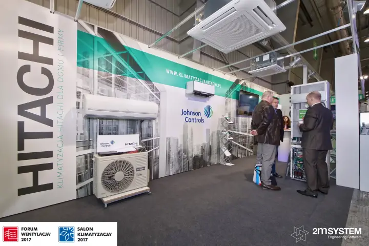 Hitachi stand wall with split units and suspended cassette at Forum Wentylacja 2017