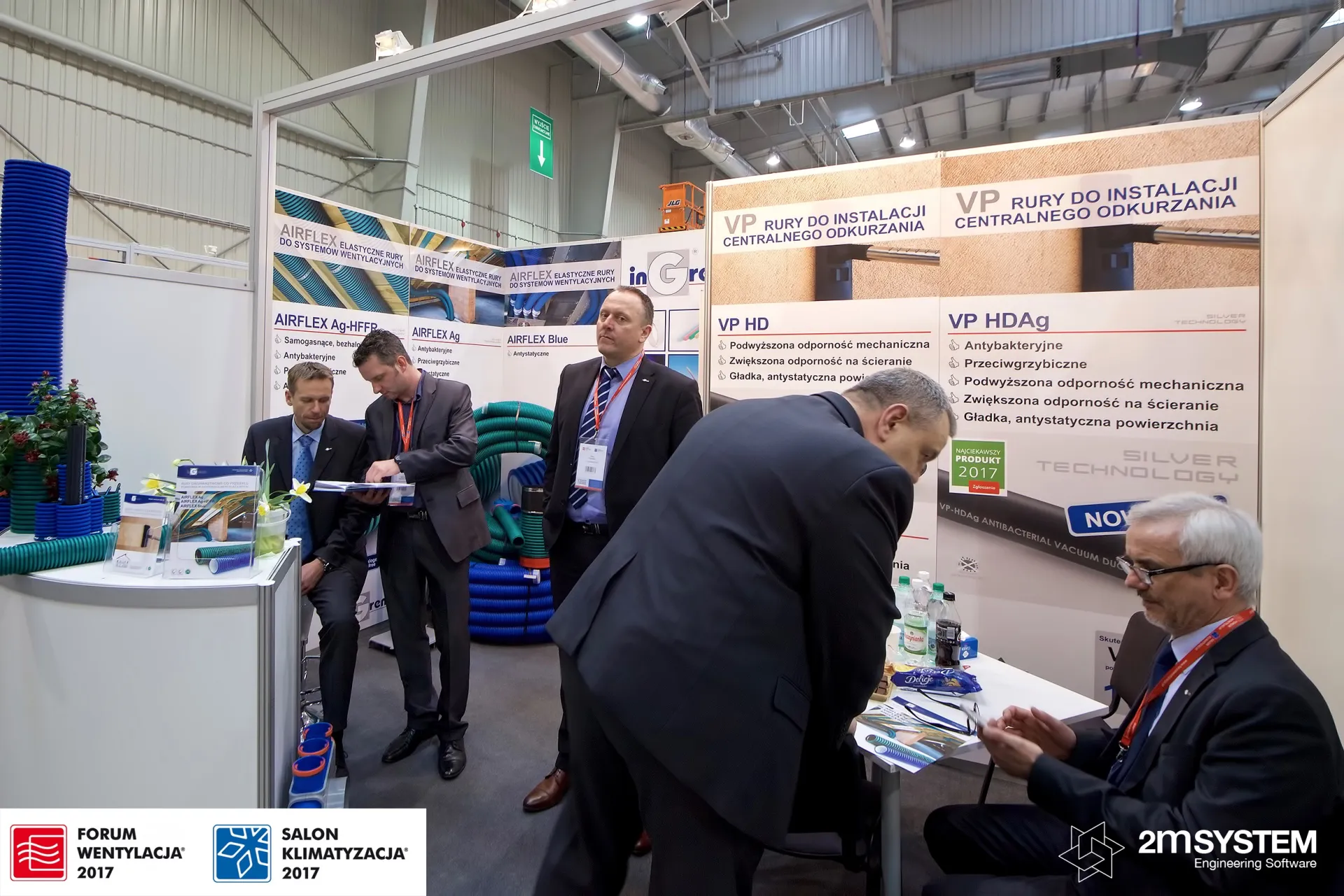 inGremio stand with AIRFLEX ducts and VP central vacuum pipes at Forum Wentylacja 2017