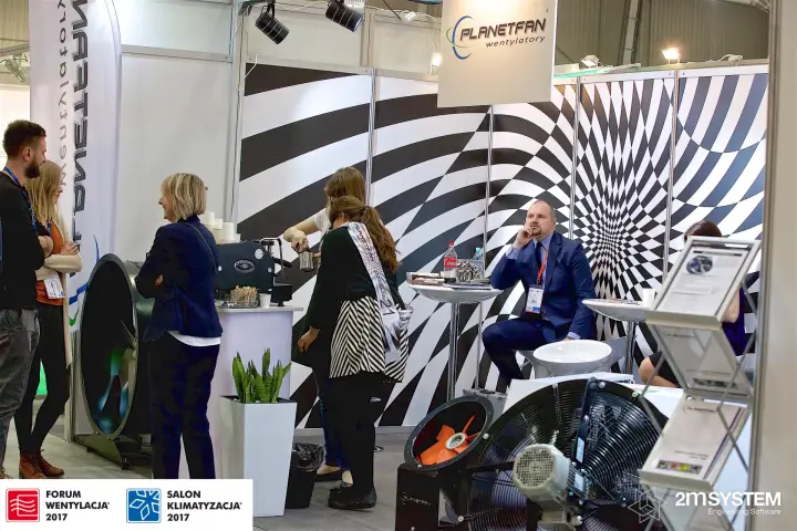 Planetfan stand overview with axial fans, coffee bar and op-art walls