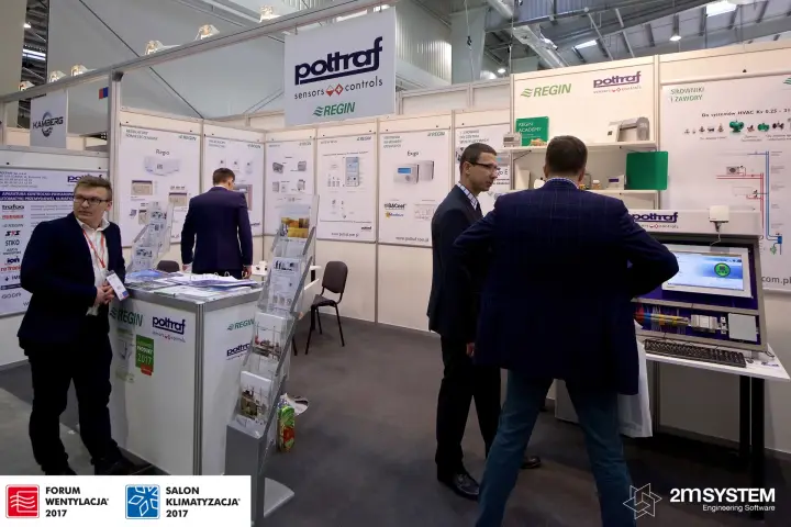 Poltraf and Regin controls stand with live control panel demo at Forum Wentylacja 2017