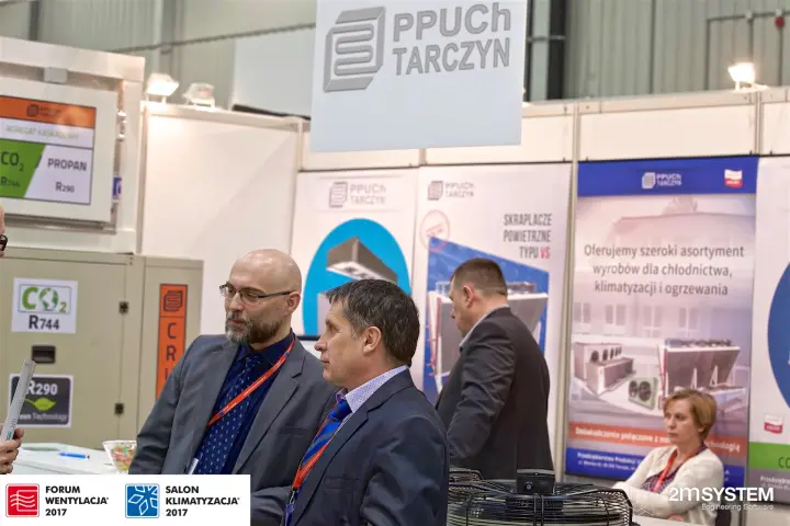 PPUCh Tarczyn stand with CO2 and propane cascade refrigeration unit at Forum Wentylacja 2017