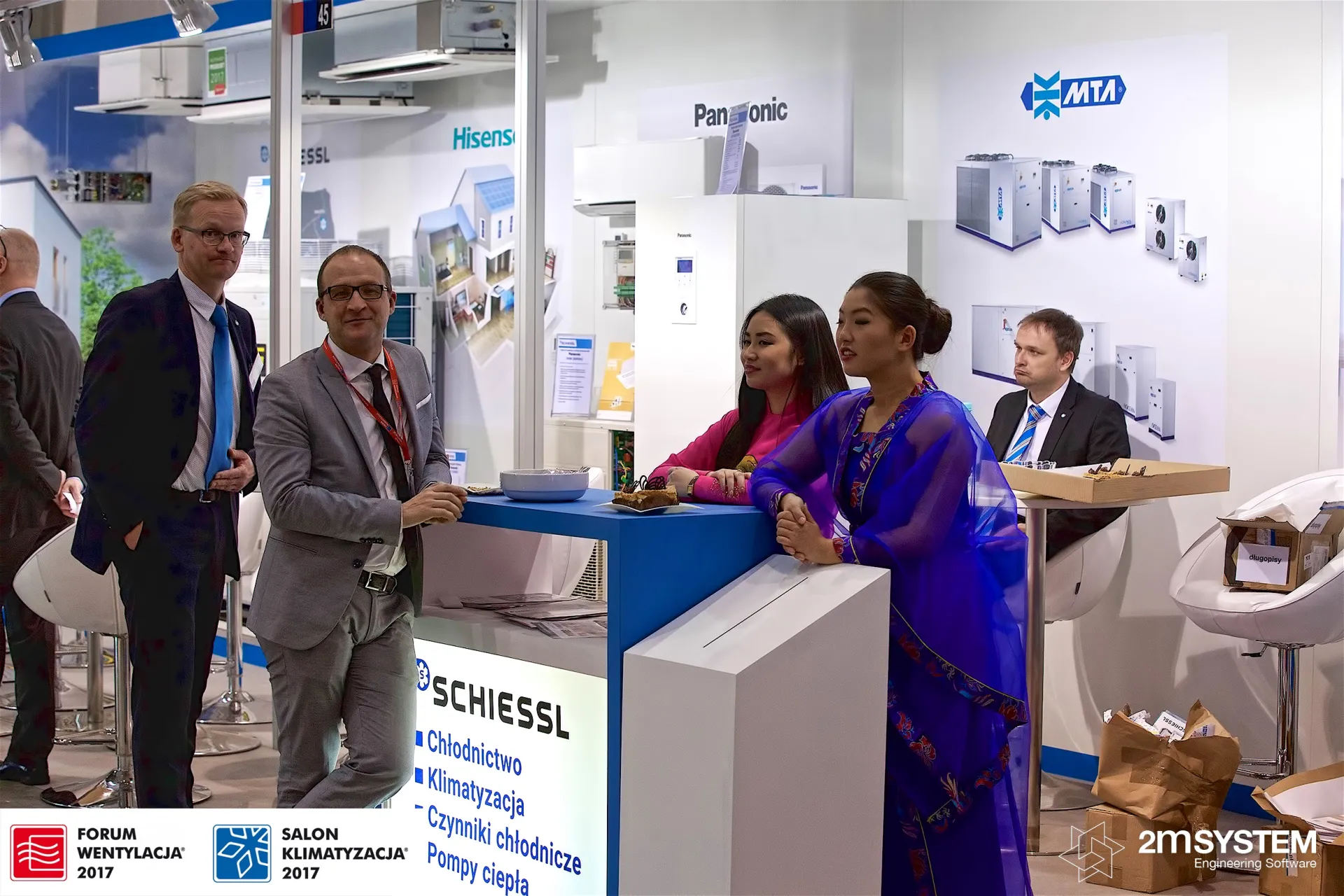 Schiessl stand with MTA chillers, Panasonic and Hisense units on display at Forum Wentylacja 2017