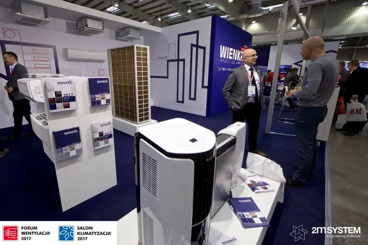 Wienkra display of cassettes, VRF outdoor unit and portable AC at Forum Wentylacja 2017