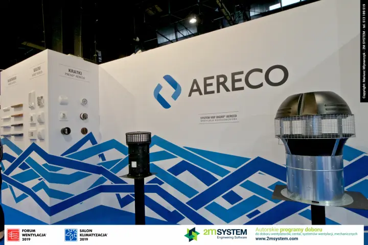 Aereco roof extract fans in front of the System VBP Higro wall at Forum Wentylacja 2019
