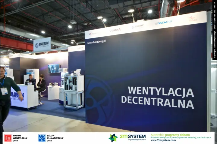 Blauberg stand wall promoting decentralised ventilation