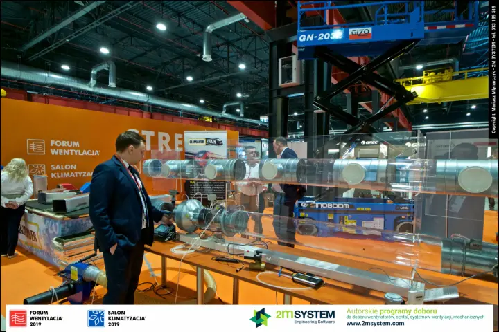 Climaver duct panel samples beside a transparent ductwork demonstration rig at Forum Wentylacja 2019