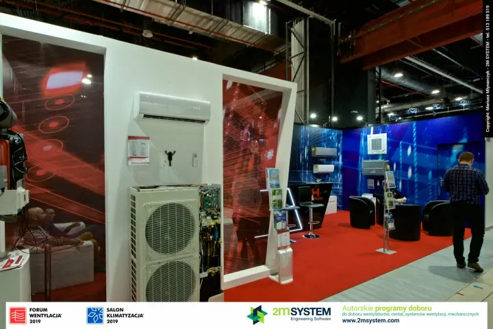 Cooper&Hunter outdoor unit with open service panel beside the stand at Forum Wentylacja 2019