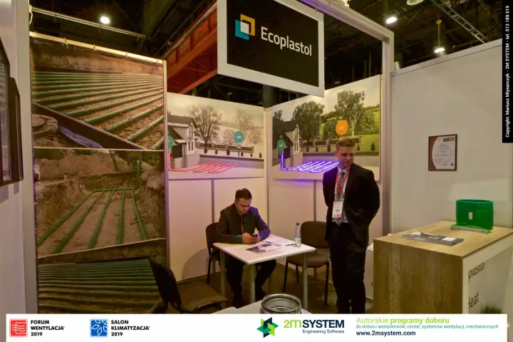 Ecoplastol hanging sign above lit ground exchanger diagrams at Forum Wentylacja 2019