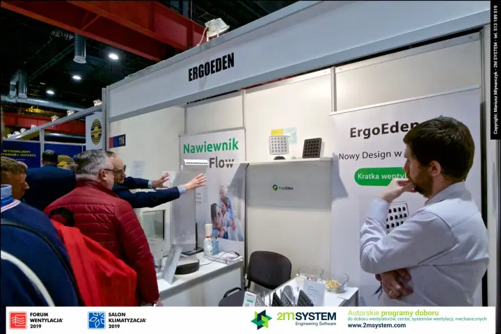 ErgoEden stand 116 presenting a window air inlet to visitors at Forum Wentylacja 2019