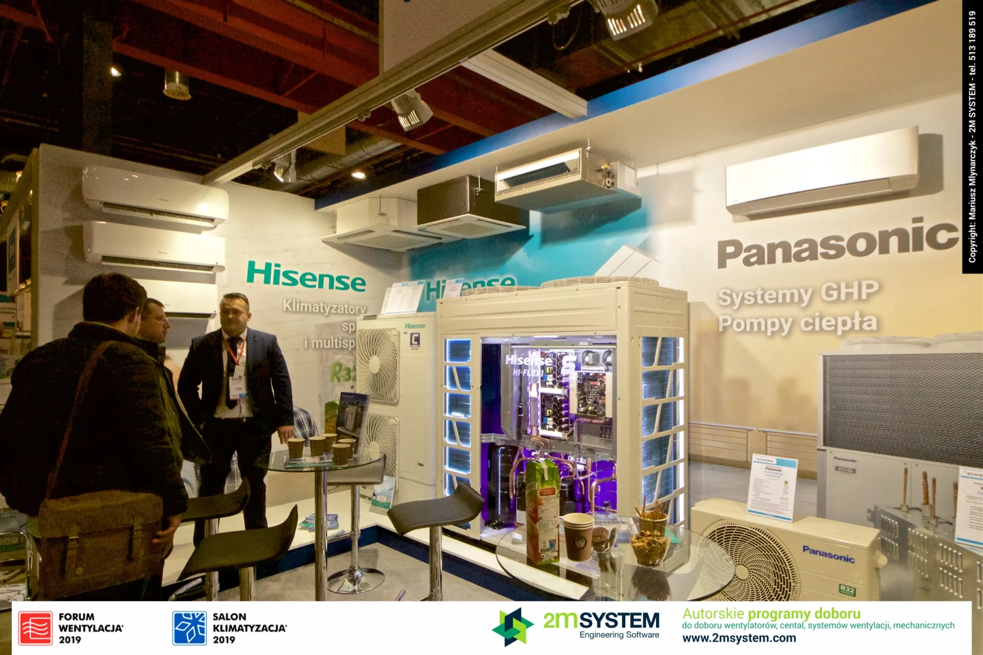 Hisense and Panasonic air conditioning displays with split and VRF units at Forum Wentylacja 2019