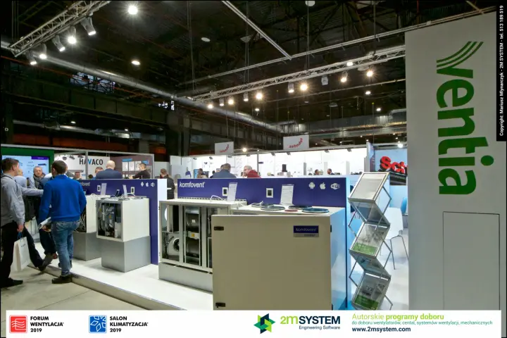 Komfovent heat recovery units with open panels beside Ventia at Forum Wentylacja 2019