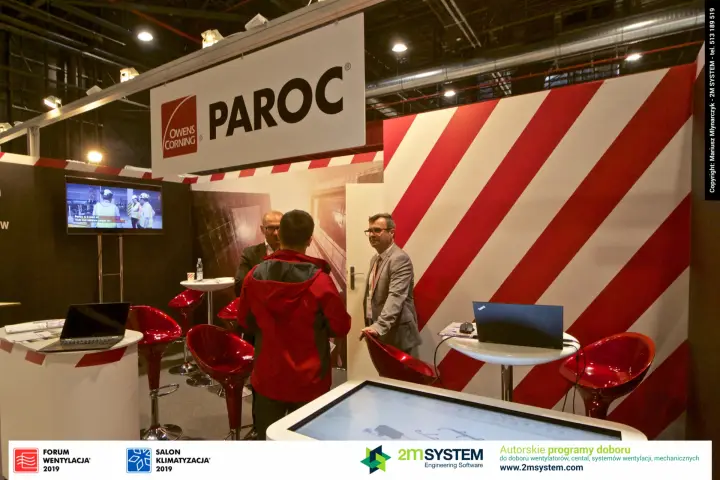 Paroc stand with striped wall, video screen and interactive table