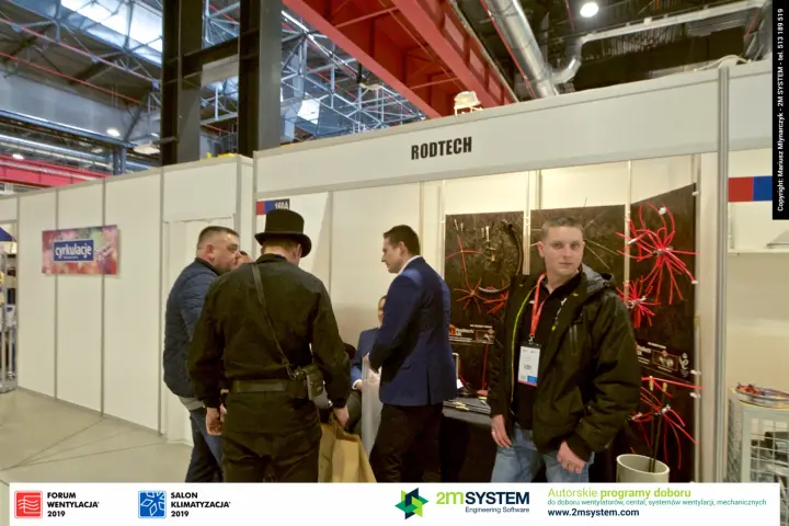Rodtech stand 160A with red cleaning brushes and flexible rods at Forum Wentylacja 2019