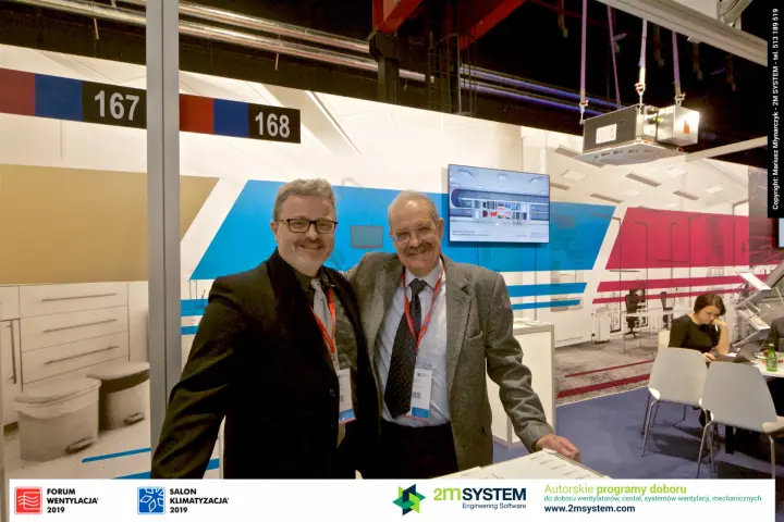 Two visitors pose at Fläkt Group stands 167 and 168 at Forum Wentylacja 2019
