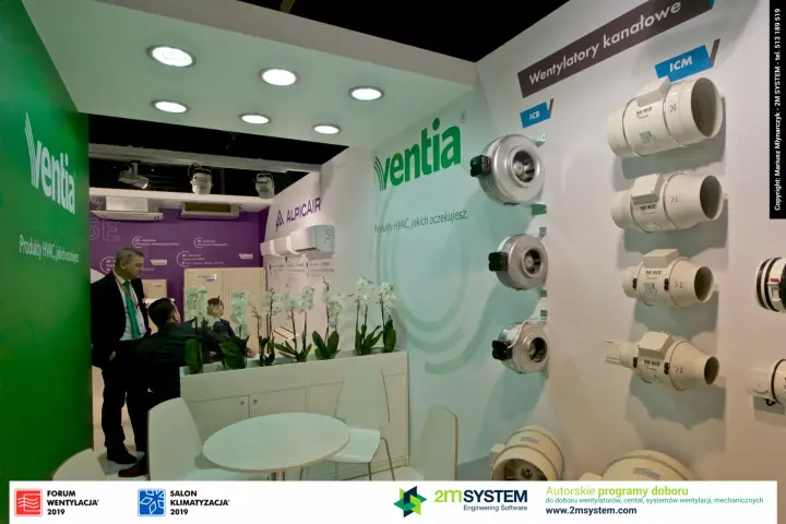 Ventia stand corner with orchids and Havaco duct fans at Forum Wentylacja 2019