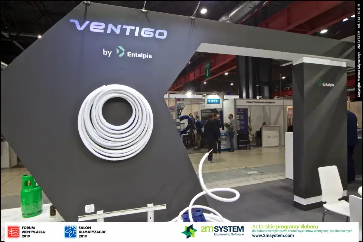 Ventigo by Entalpia wall with a coil of insulated refrigerant pipe at Forum Wentylacja 2019
